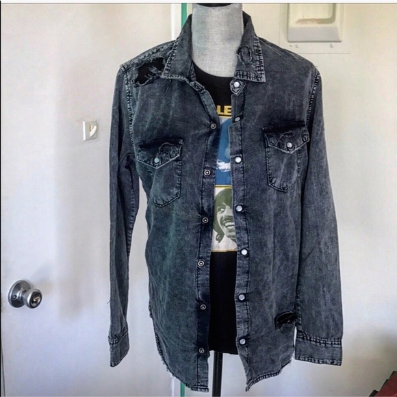 LF carmar distressed sweatshirt - Picture 2 of 8